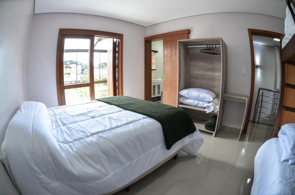 格拉玛多Casas Dos Alpes别墅 外观 照片